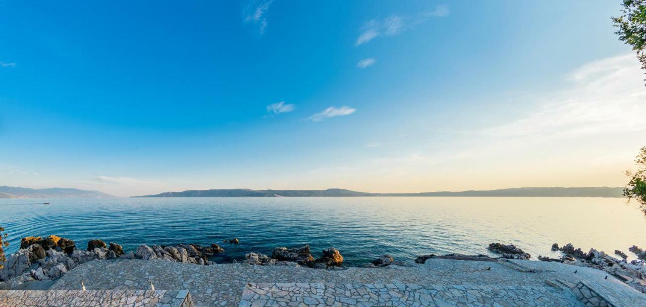 Rocky Beach Rooms Нови Винодолски Екстериор снимка